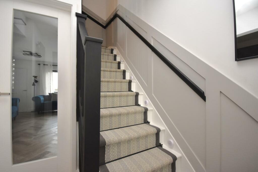 Additional image 8 of 8 Custom House Place, Penarth, CF64 1TP