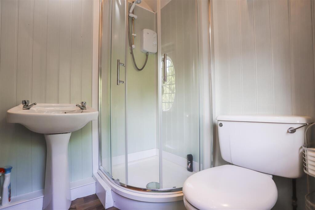 Additional image 20 of The Starkies, Bury