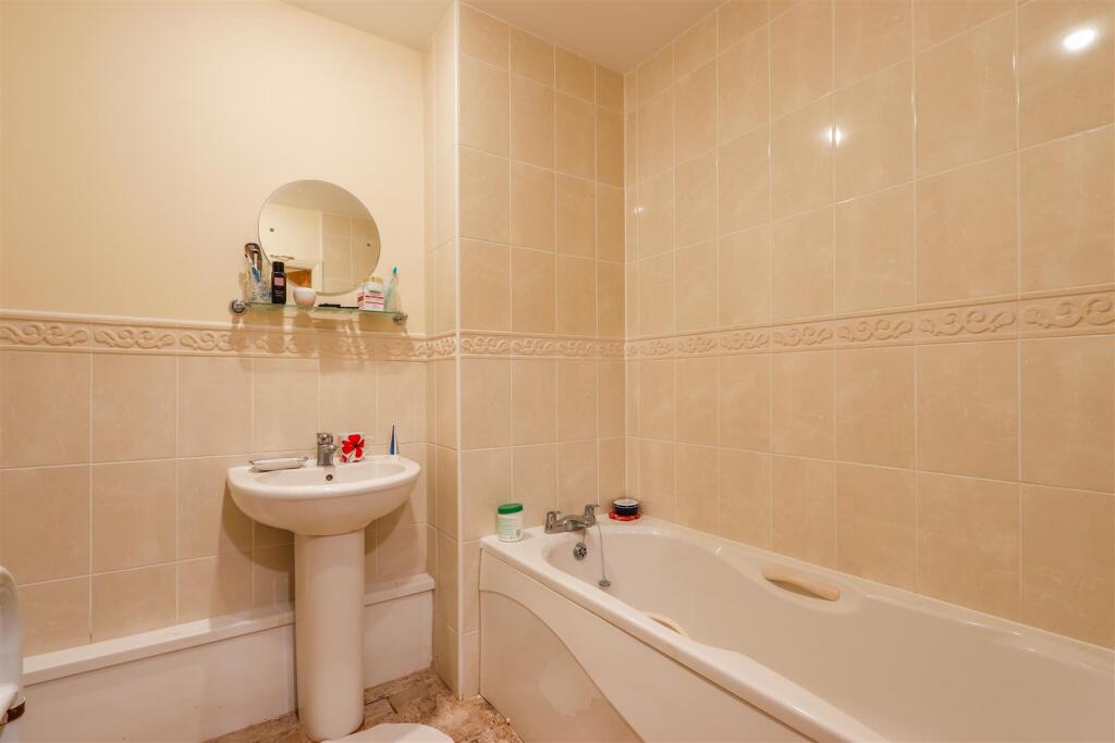 Additional image 13 of Glanfa Dafydd, Barry