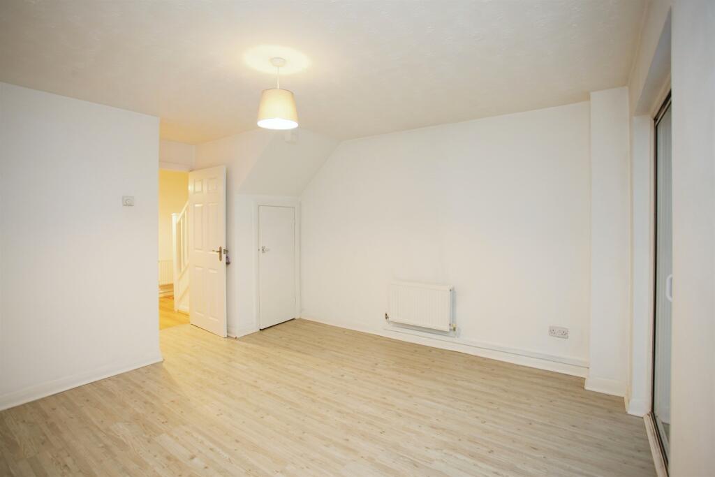 Additional image 18 of Clos Y Dolydd, Beddau, Pontypridd