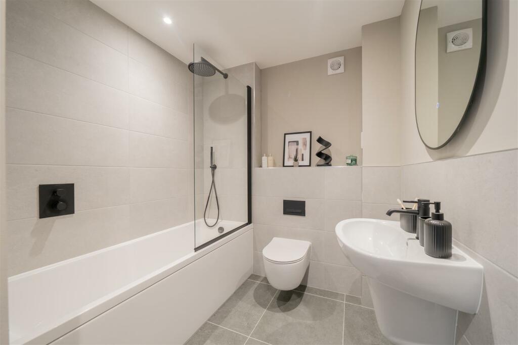 Additional image 34 of Telegraph Road, Heswall, Wirral