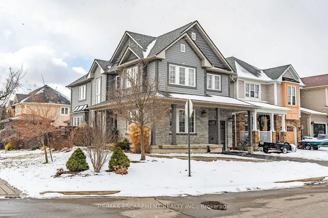 Additional image 2 of 3 Gowland Dr