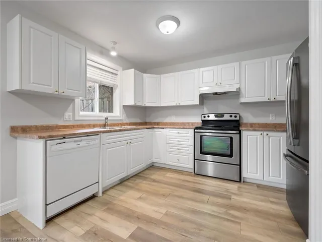 Additional image 7 of 9 1/2 York St Unit 2