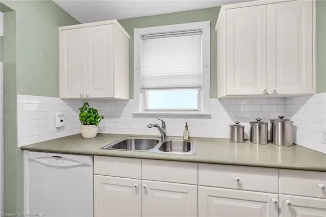 Additional image 16 of 44 Patika Ave