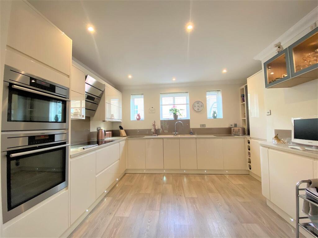 Additional image 15 of The Avenue, Branksome Park