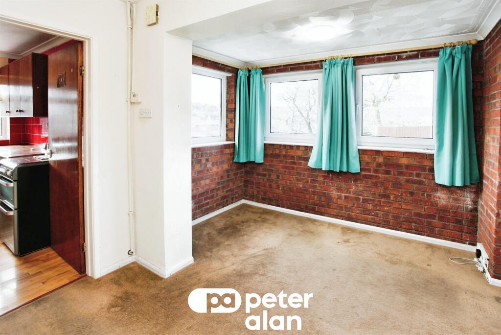 Additional image 9 of Paxton Close, Penpedairheol, Hengoed