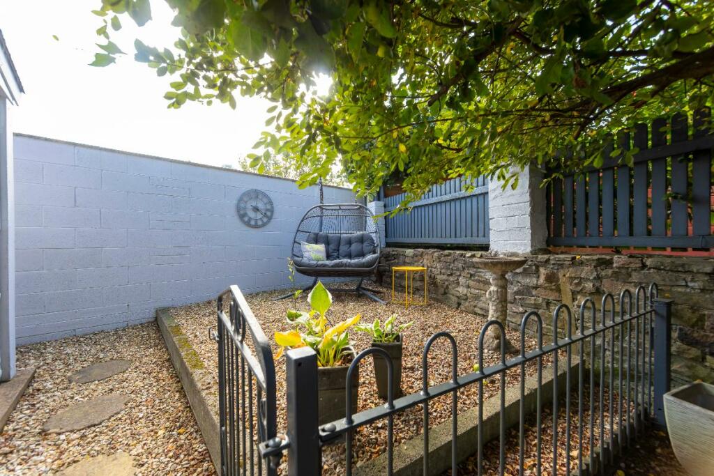 Additional image 43 of Tawel Fan, Nelson, Treharris