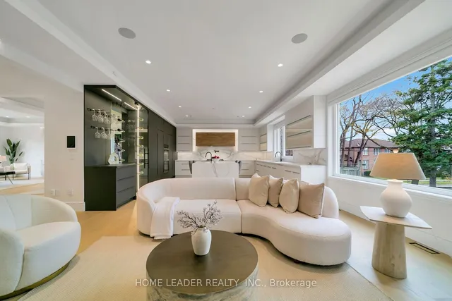 Additional image 10 of 169 Poyntz Ave