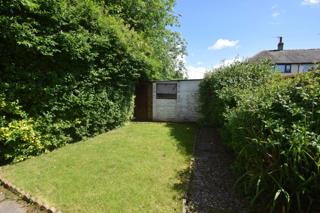 Additional image 21 of Bromborough Road, Bebington