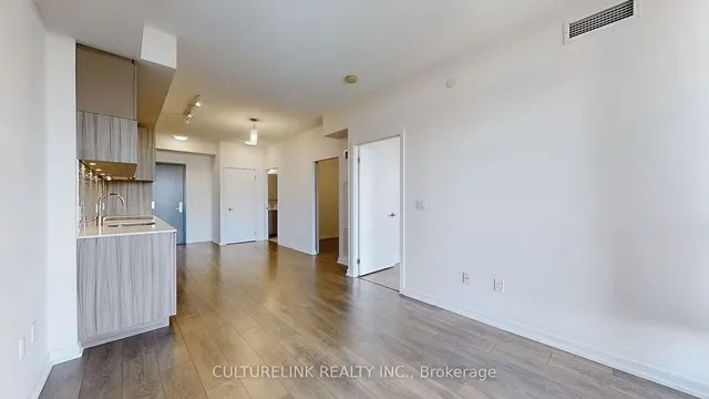 Additional image 10 of 52 Forest Manor Rd Unit 1201