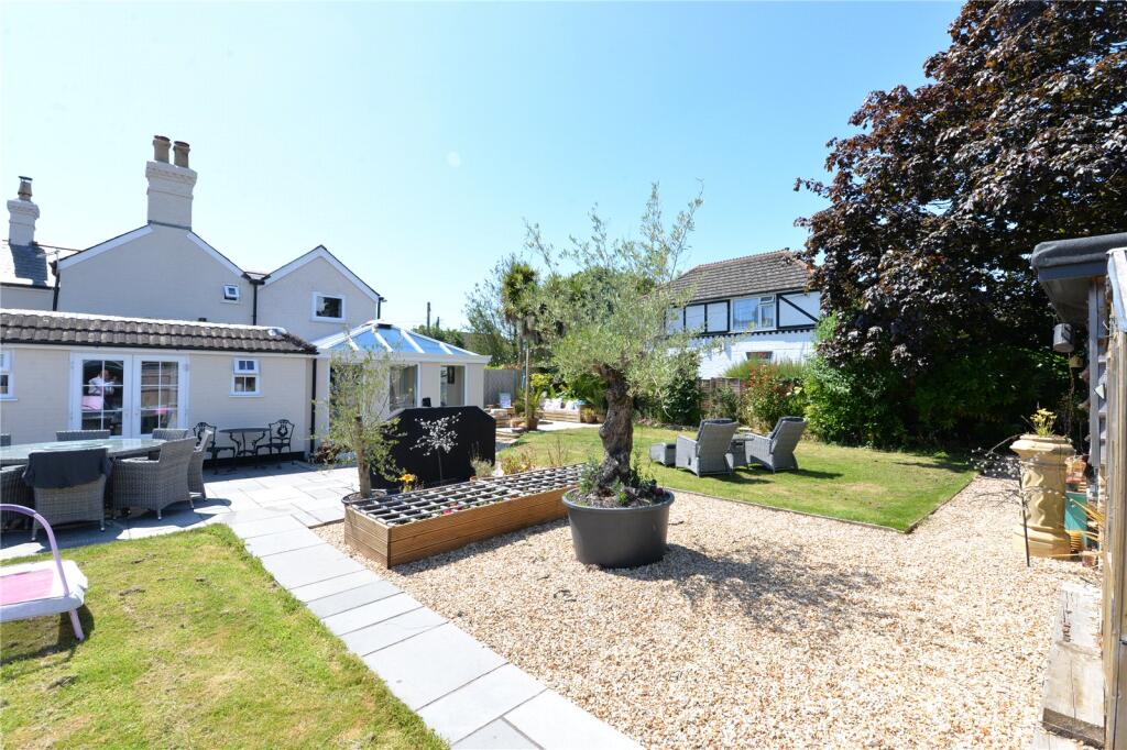 Additional image 20 of Ashley Road, New Milton, Hampshire, BH25