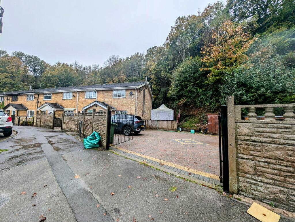 Additional image 31 of Windsor Court, Ynysybwl, CF37 3HX
