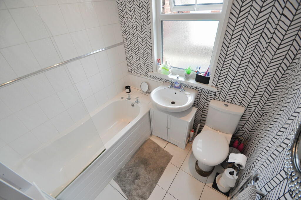 Additional image 18 of Coniston Avenue, Wallasey