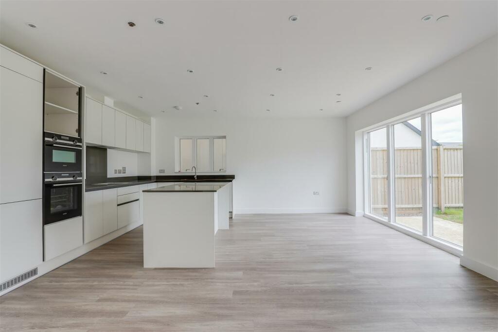 Additional image 5 of Cottrell Gardens Bonvilston, Vale of Glamorgan, CF5 6FX