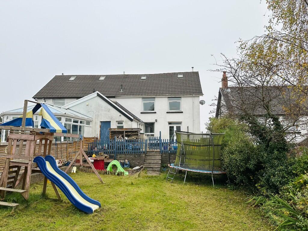 Additional image 17 of Royal Crescent, Merthyr Tydfil, CF47 9LA