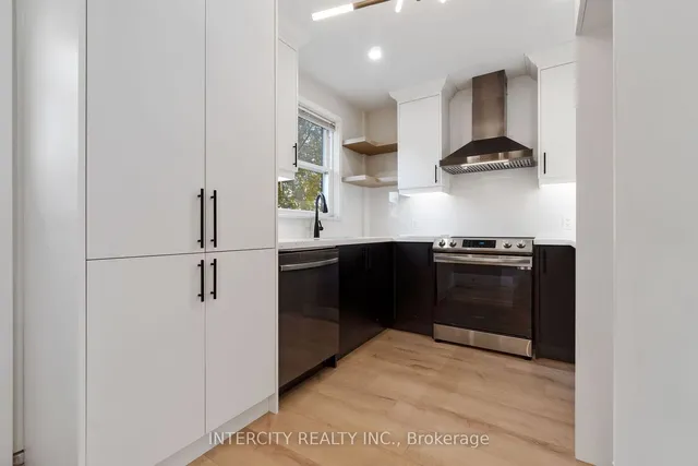 Additional image 8 of 560 Beach Blvd