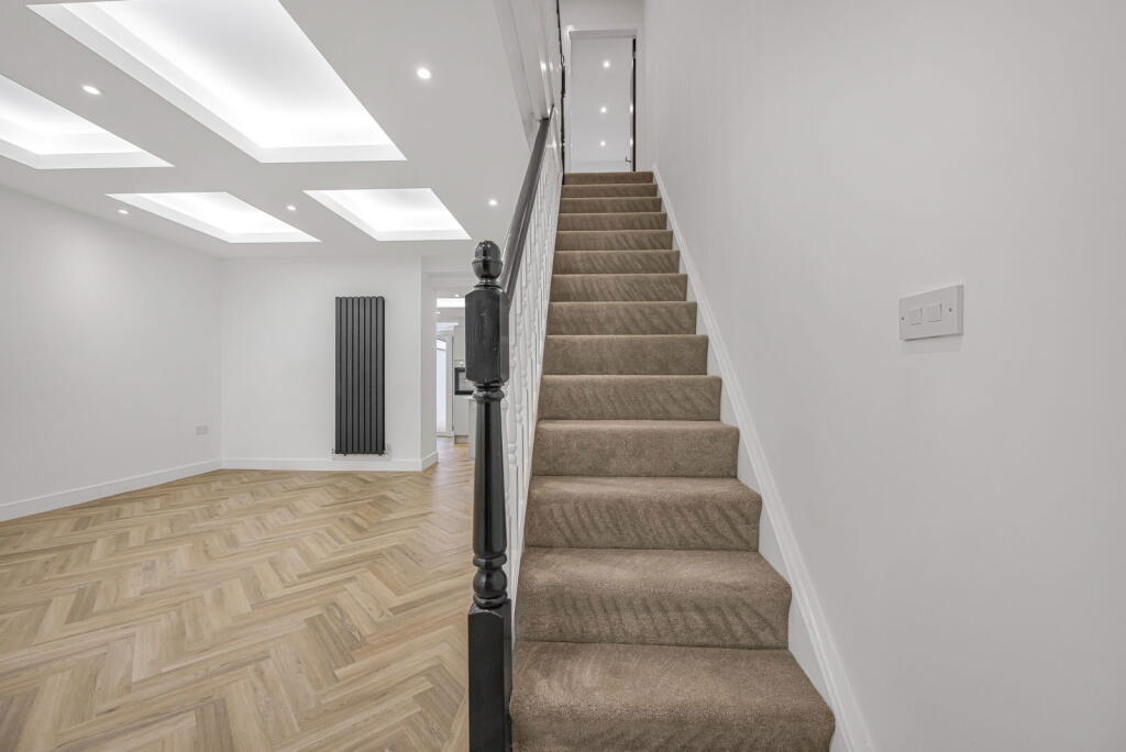 Additional image 11 of Commercial Street, Senghenydd, Caerphilly, CF83 4FZ