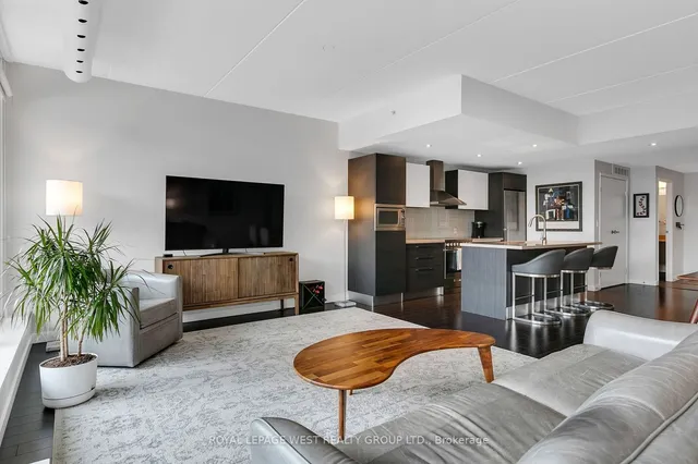 Additional image 8 of 588 Annette St Unit 202