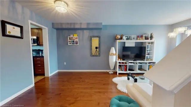 Additional image 18 of 23 Emick Dr