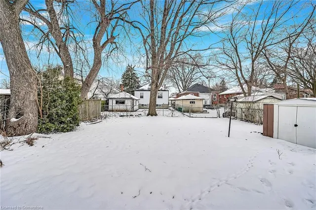 Additional image 36 of 44 Patika Ave