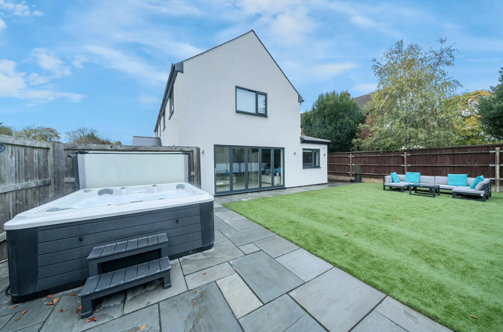 Additional image 21 of Southborough Road, Bromley, BR1