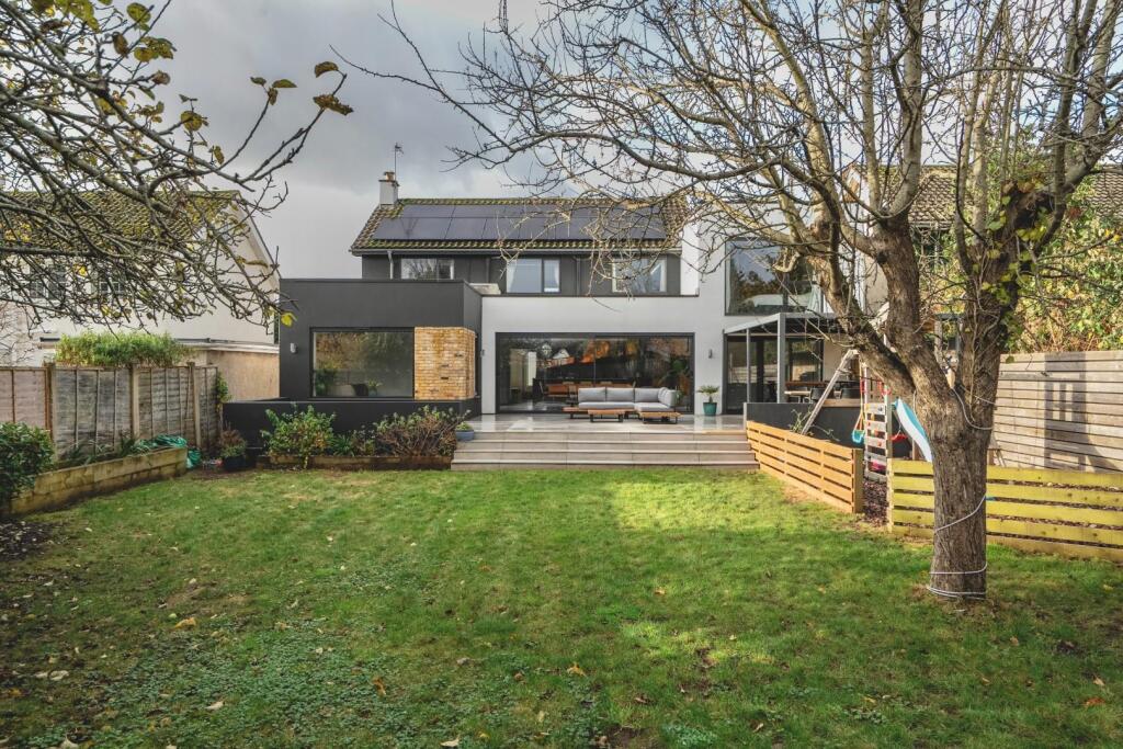 Additional image 12 of Robinswood Crescent, Penarth