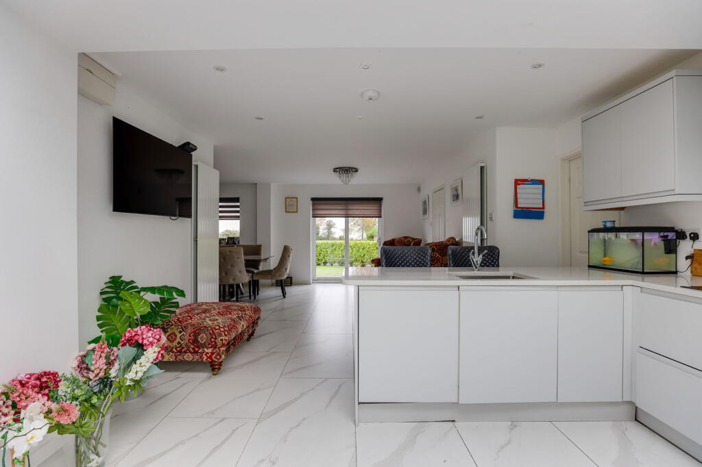 Additional image 8 of Whitcliffe Drive, Penarth