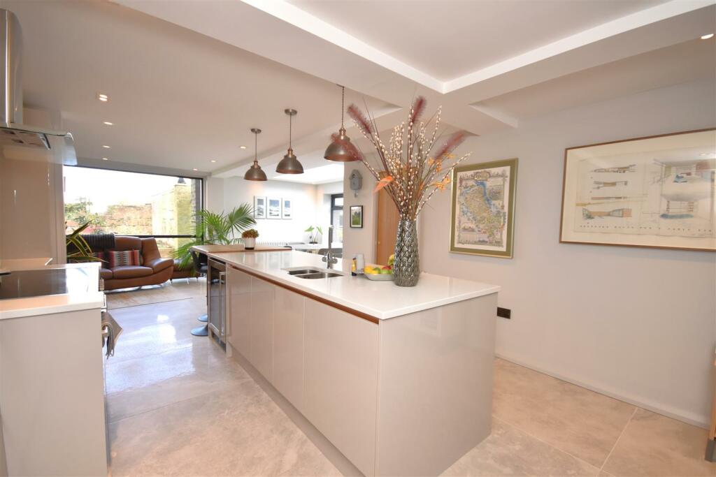 Additional image 9 of Hanns Hall Road, Neston, Cheshire