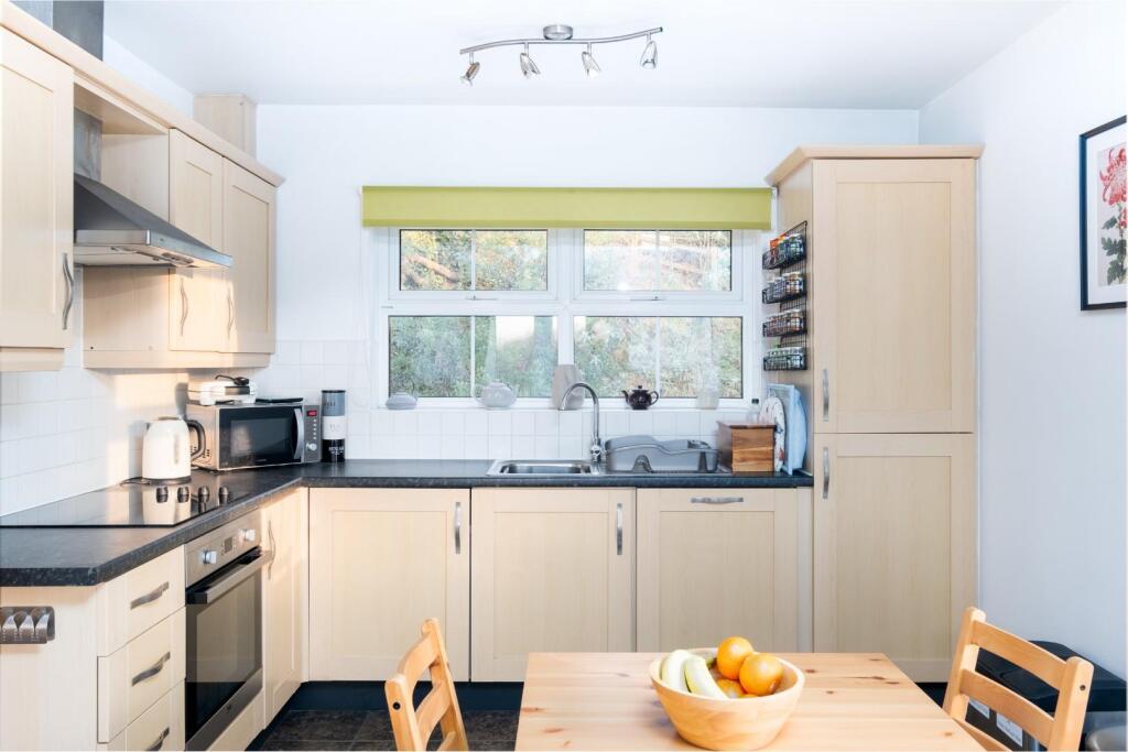 Additional image 19 of Bull Lane, St George