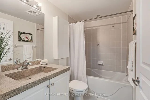 Additional image 27 of 2240 Lake Shore Blvd Unit 404