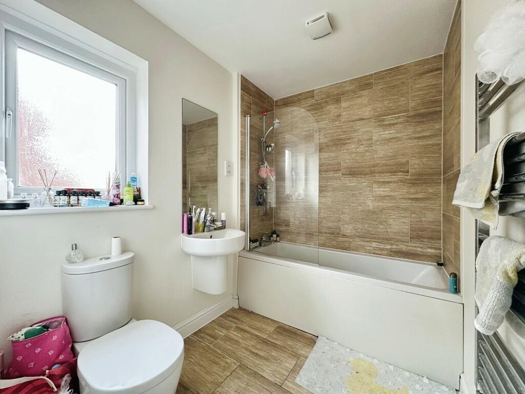 Additional image 12 of Brambling Crescent, Penallta, Hengoed