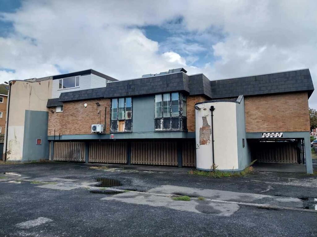 Additional image 3 of NW-424247 - Hilbre Court, Banks Road, West Kirby CH48 3HU