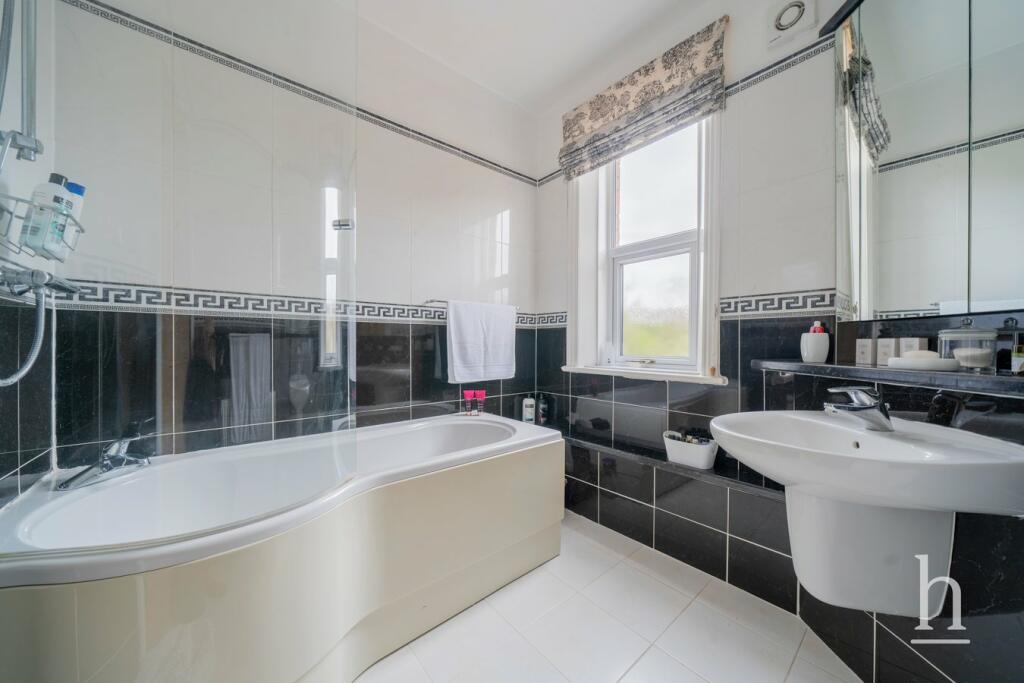 Additional image 12 of Meols Drive, Hoylake, CH47