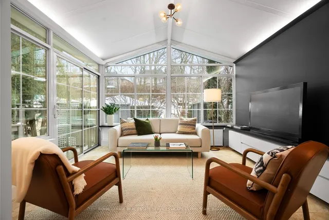 Additional image 11 of 241 Chaplin Cres