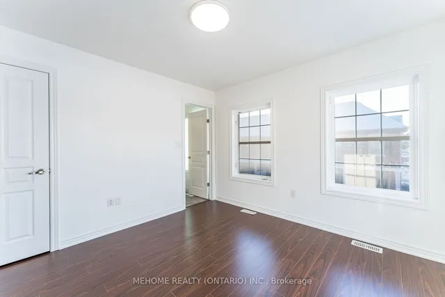 Additional image 19 of 3 Hyde Park Mews