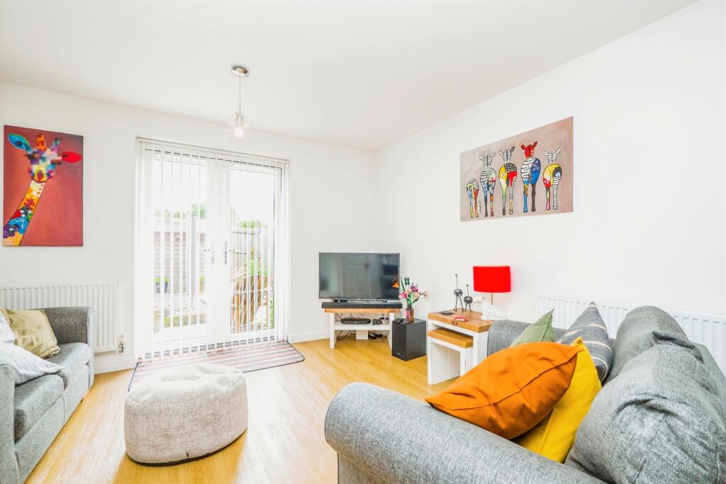 Additional image 14 of Clos Onnen, Barry