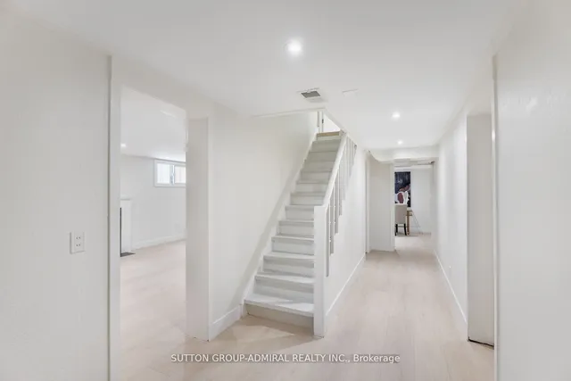 Additional image 31 of 216 Glencairn Ave