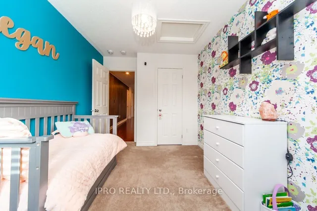 Additional image 19 of 1068 Job Cres