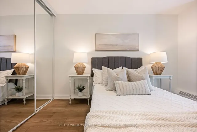 Additional image 37 of 60 Southport St Unit 906