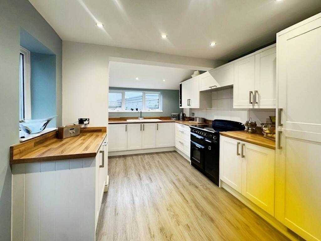 Additional image 5 of Court Road South, Caerphilly, CF83 2QW