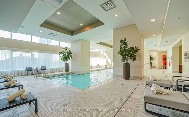 Additional image 29 of 183 Wellington St Unit 3703