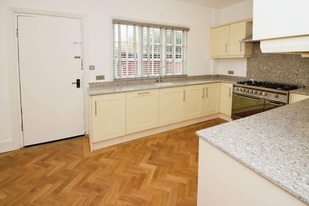 Additional image 9 of Pool Bank, Port Sunlight