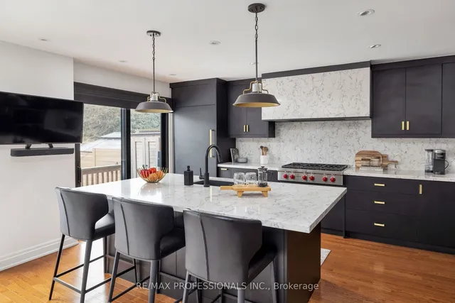 Additional image 10 of 73 Gormley Ave