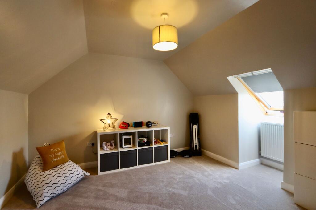 Additional image 43 of Trem Yr Afon, Cefn Hengoed, CF82