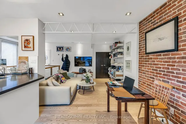 Additional image 10 of 626 Huron St