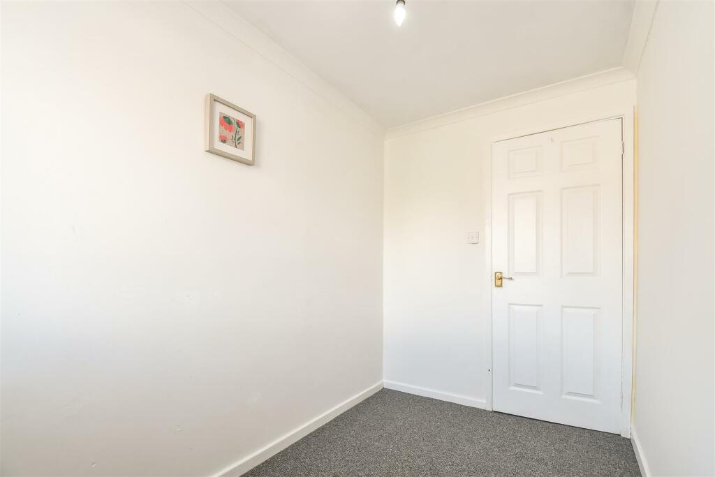 Additional image 18 of Gladstone Road, Barry