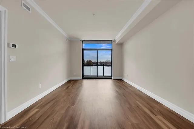 Additional image 12 of 3290 New St Unit 214