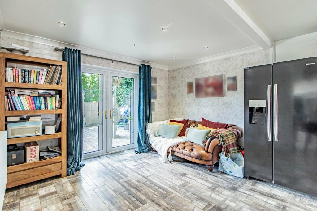 Additional image 25 of Chandlers Reach, Llantwit Fardre, Pontypridd, CF38