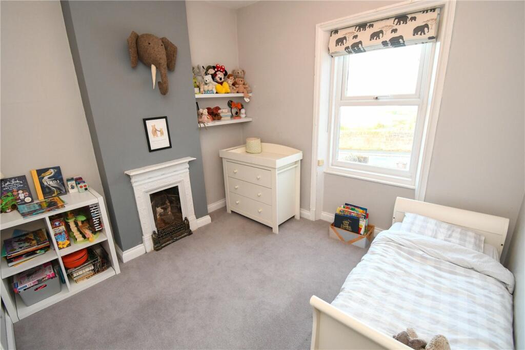 Additional image 23 of Mount Avenue, Heswall, Wirral