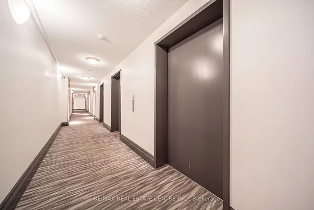 Additional image 29 of 11 Lee Centre Dr Unit 603